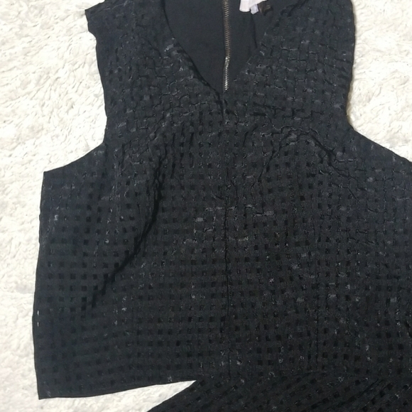 1. State skirt and tank 2 pc set size Small - Picture 2 of 7